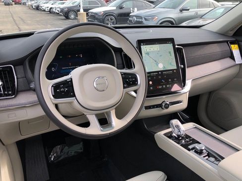 New 2026 Volvo XC90 B6 Ultra image 15