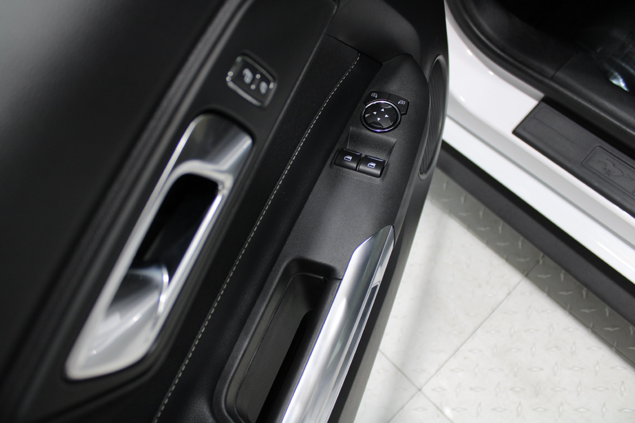 Used 2021 Ford Mustang GT RWD image 36