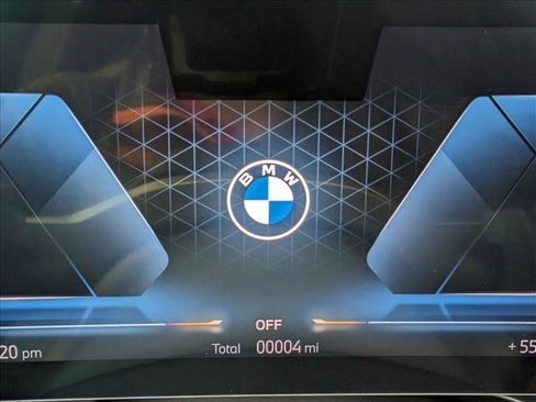 Used 2025 BMW X3 xDrive30i w/ Premium Package image 11