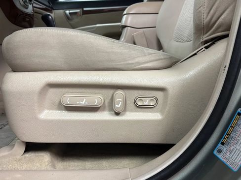 Used 2007 Hyundai Santa Fe SE FWD image 16