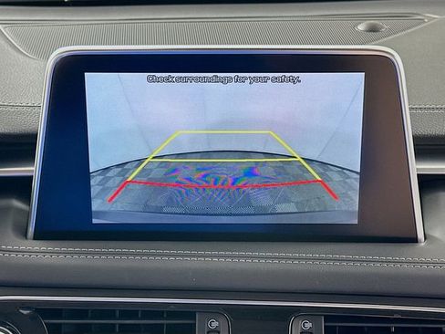 Used 2021 Genesis G70 2.0T image 16