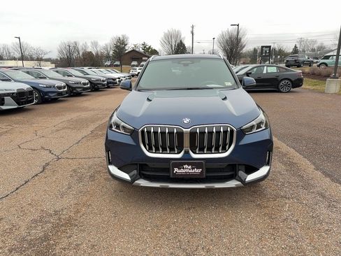 Used 2025 BMW X1 xDrive28i w/ Premium Package AWD/4WD image 2