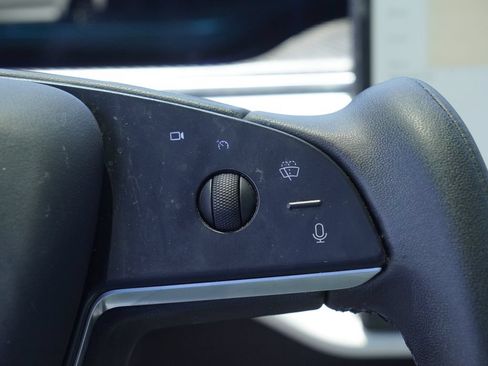 Used 2022 Tesla Model X Plaid AWD/4WD image 12