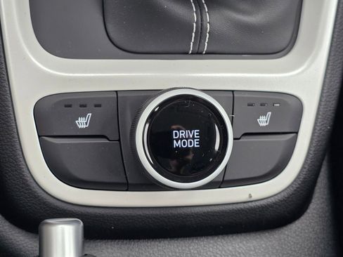 New 2026 Hyundai Venue SEL FWD image 20