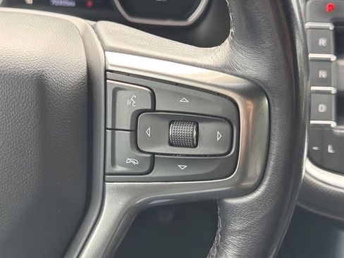 Used 2021 Chevrolet Suburban Premier RWD image 9