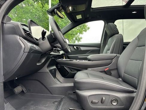 New 2026 Buick Enclave Sport Touring w/ Power Package FWD image 19