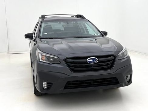 Used 2020 Subaru Outback Onyx Edition XT w/ Popular Package #2 AWD/4WD image 3