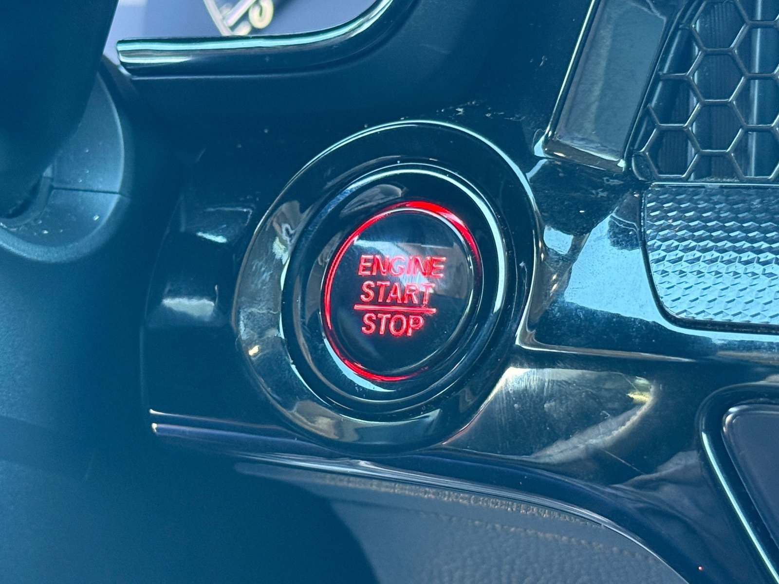 Used 2025 Honda CR-V EX-L image 26