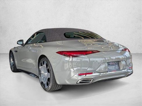 New 2026 Mercedes-Benz Maybach SL 680 image 9
