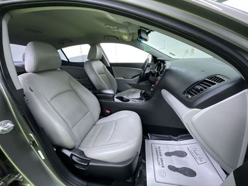 Used 2013 Kia Optima EX image 35