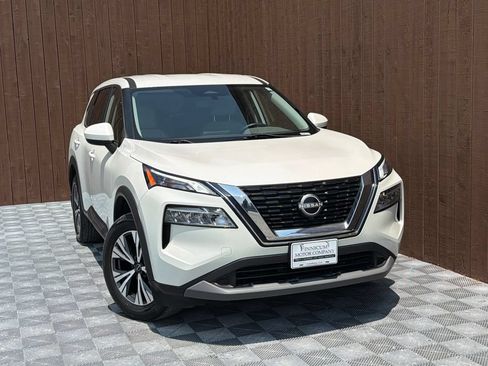 Used 2023 Nissan Rogue SV FWD image 9
