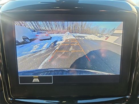 Used 2022 Chevrolet Traverse LT w/ LPO, Floor Liner Package image 15