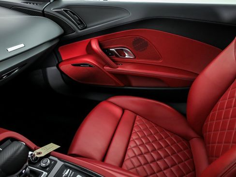 Used 2021 Audi R8 V10 performance image 39