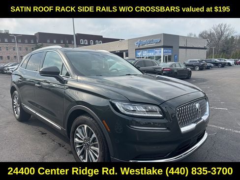 Used 2022 Lincoln Nautilus Reserve image 3