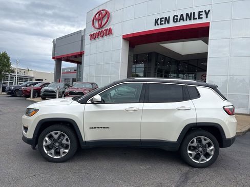 Used 2018 Jeep Compass Limited AWD/4WD image 1