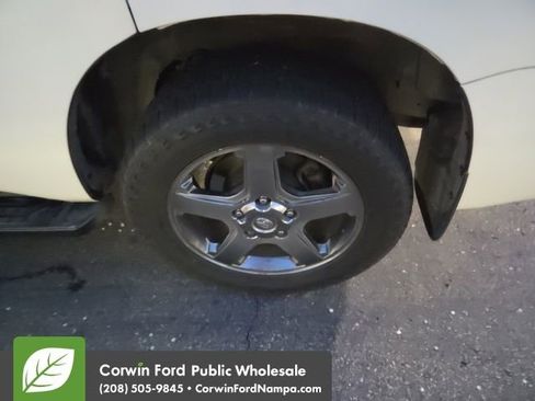 Used 2011 Toyota Sequoia SR5 w/ Sport Appearance Pkg image 16