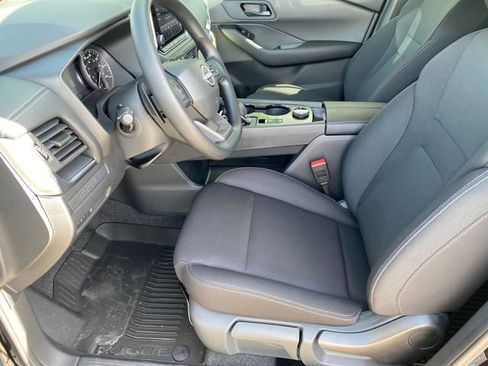 New 2026 Nissan Rogue S image 11