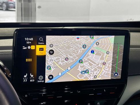 Certified 2024 Volkswagen ID.4 2WD image 17