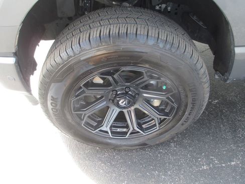 Used 2021 Ford F150 Platinum w/ Equipment Group 701A High AWD/4WD image 15