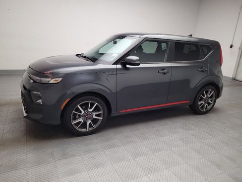 Used 2021 Kia Soul GT-Line FWD image 2