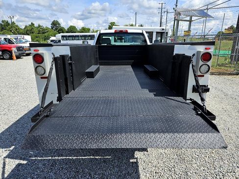 Used 2015 Chevrolet Silverado 3500 W/T image 13
