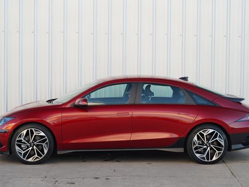 Used 2024 Hyundai Ioniq 6 SEL image 44