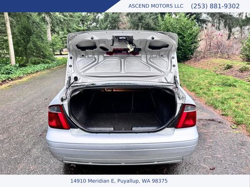 Used 2007 Ford Focus SE image 16