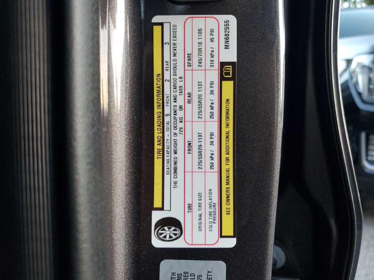 Used 2021 RAM 1500 Laramie w/ Sport Appearance Package AWD/4WD image 32
