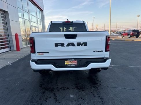 New 2026 RAM 1500 4x4 Crew Cab image 5