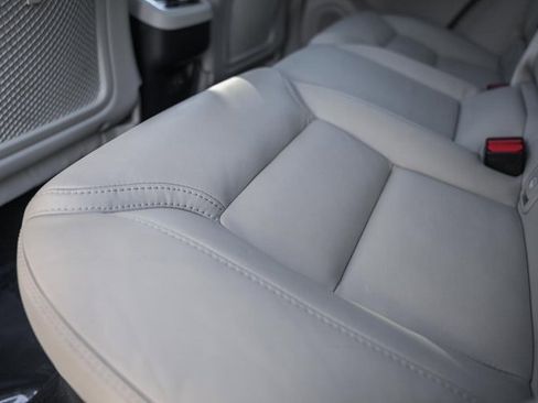 Certified 2023 Volvo XC60 B6 Ultimate w/ Protection Package Premier image 31