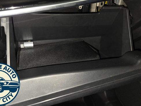 Used 2022 Nissan Rogue SL FWD image 21