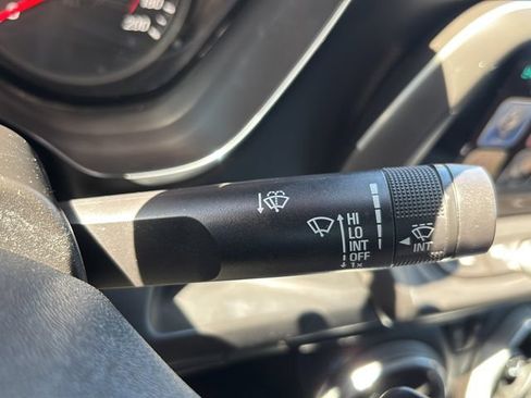 Used 2018 Chevrolet Camaro SS RWD image 17