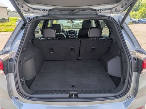 Certified 2023 Chevrolet Equinox RS w/ RS Leather Package FWD image 33