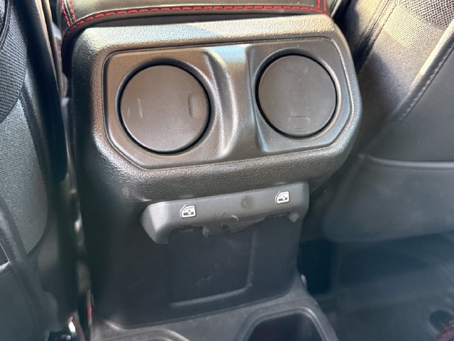Used 2024 Jeep Wrangler Unlimited Sport AWD/4WD image 20