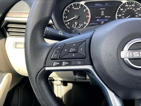 Certified 2024 Nissan Altima 2.5 SV image 23