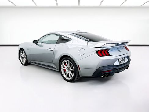 Used 2024 Ford Mustang GT Premium RWD image 6