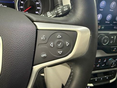 Used 2022 GMC Terrain SLT w/ Infotainment Package II image 19