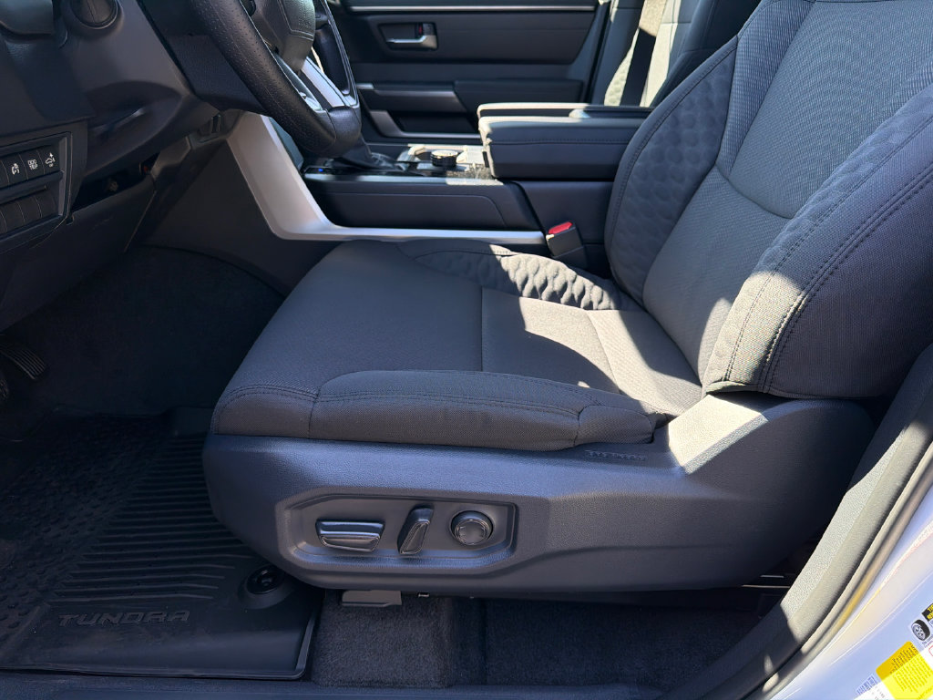 New 2026 Toyota Tundra SR5 w/ SR5 Convenience Package RWD image 11