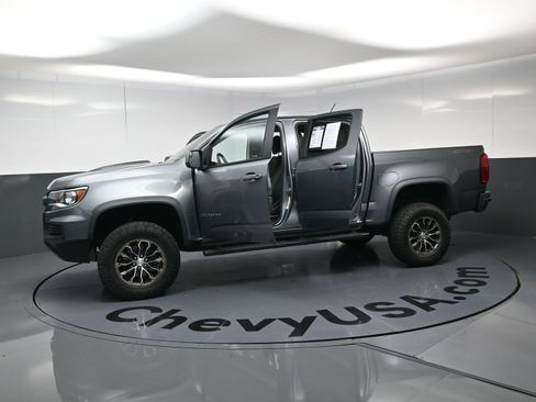 Used 2022 Chevrolet Colorado ZR2 AWD/4WD image 21