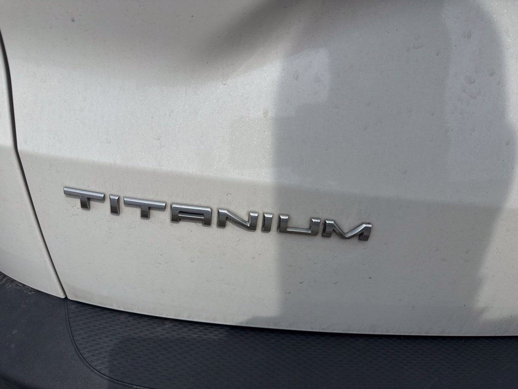 Used 2020 Ford Escape Titanium AWD/4WD image 5