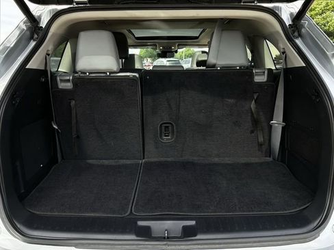 Used 2020 Toyota Highlander Platinum AWD/4WD image 34