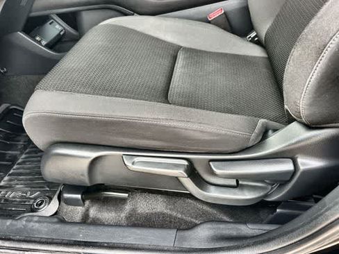 Certified 2021 Honda HR-V Sport image 30