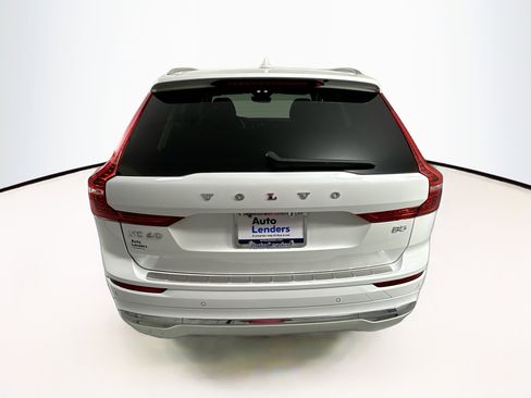 Used 2022 Volvo XC60 B5 Inscription w/ Protection Package Premier image 6