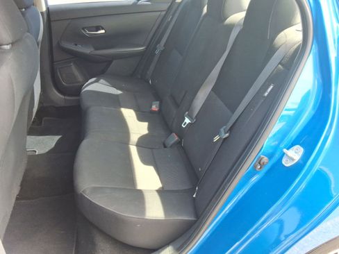 Used 2022 Nissan Sentra SV FWD image 29