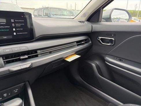 New 2026 Kia K4 EX FWD image 20