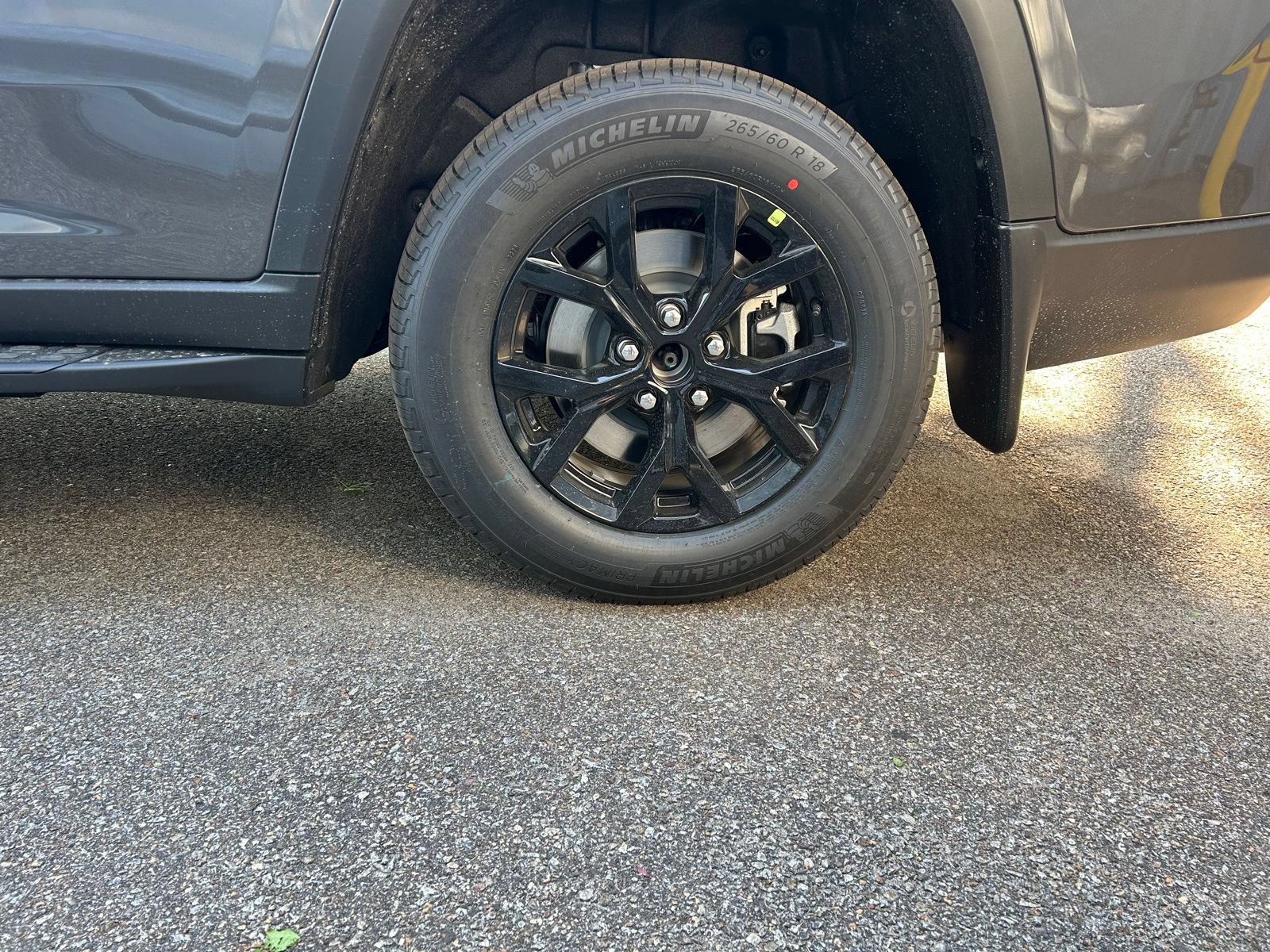 New 2026 Jeep Grand Cherokee L 4WD image 9