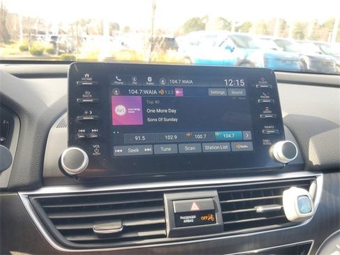 Used 2020 Honda Accord EX-L image 19