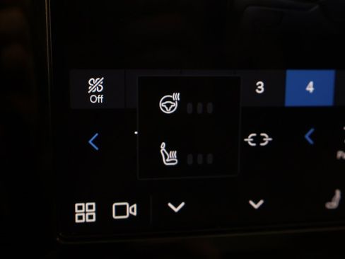 Used 2023 Volvo XC40 B5 Plus w/ Protection Package Premier image 53