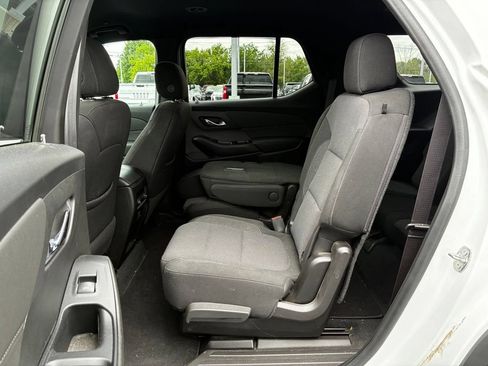 Used 2022 Chevrolet Traverse LT AWD/4WD image 31