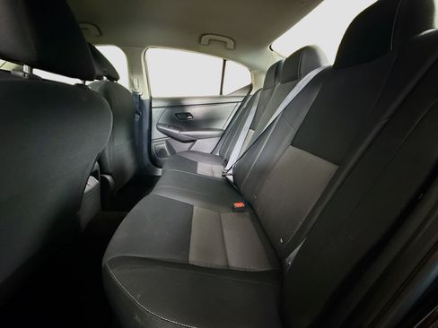 Used 2024 Nissan Sentra SV FWD image 25